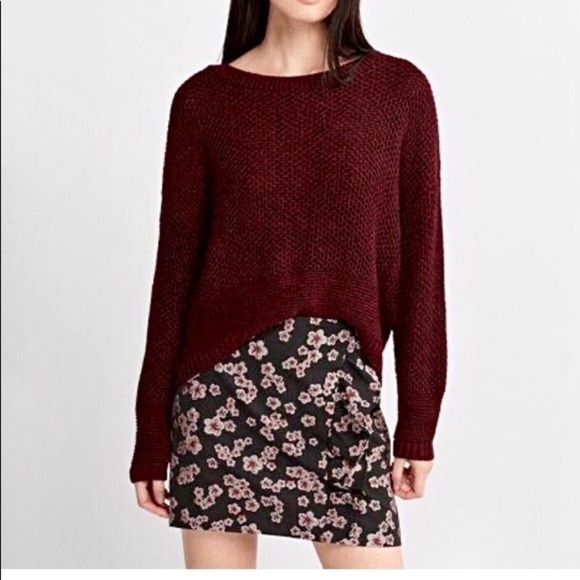 Express Lace Up Split Back Woman’s Sweater Size Small Burgundy - Picture 2 of 8